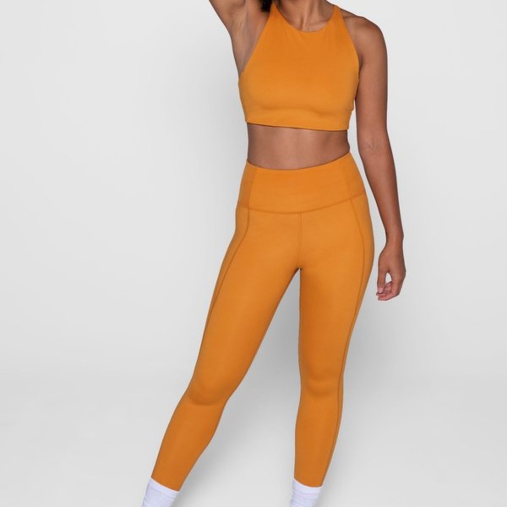 EUC Girlfriend Collective 28 in Legging in Honey